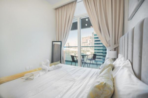 AX -Luxury Stay